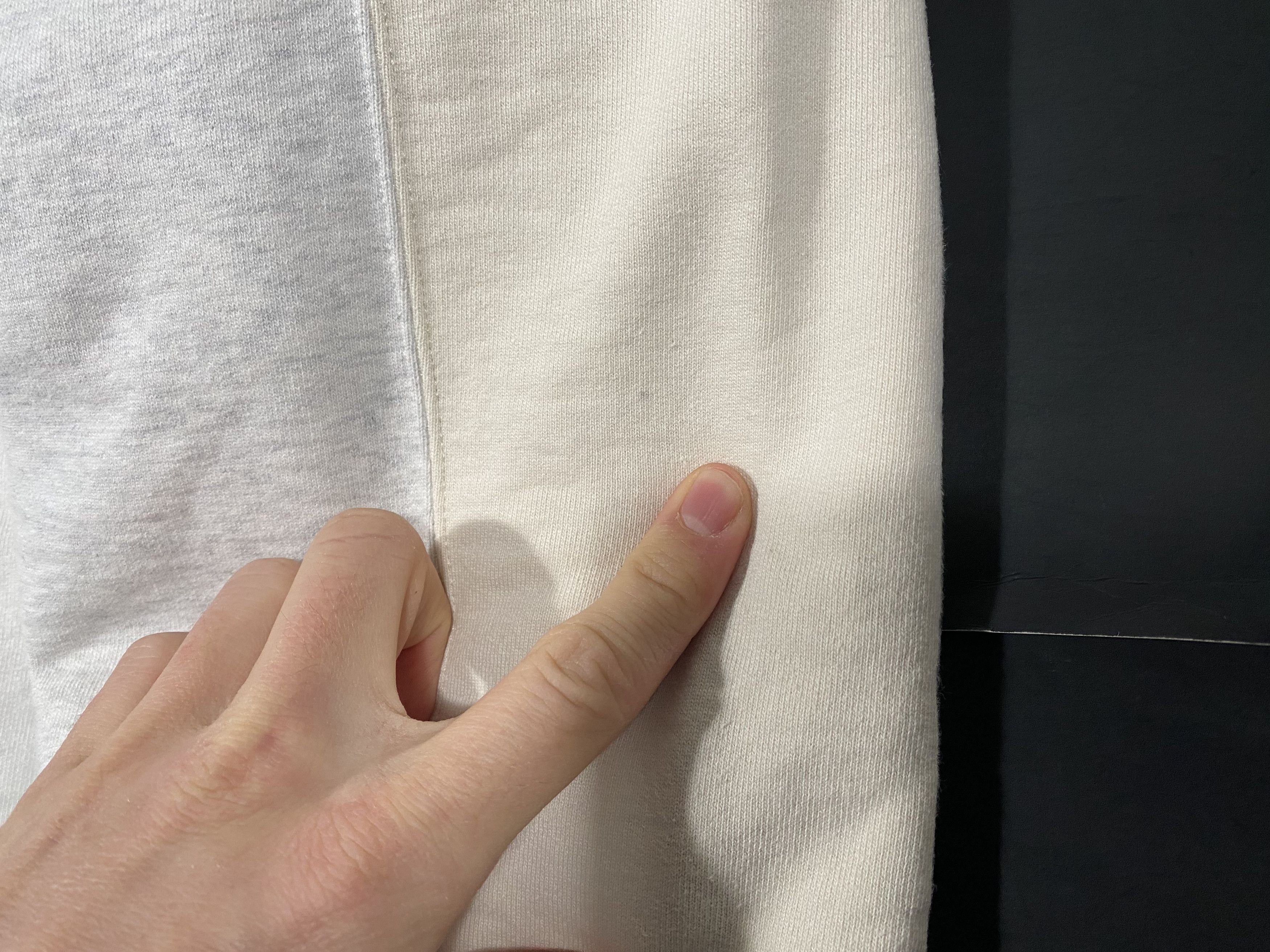 Supreme Supreme FW18 Tricolor Old English Hoodie Ash Gray Size US L / EU 52-54 / 3 - 10 Thumbnail