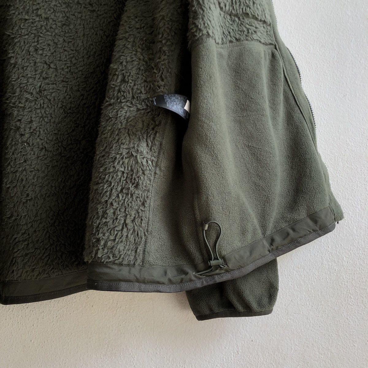Uniqlo × White Mountaineering UNIQLO X WHITE MOUNTAINEERING fleece Size US L / EU 52-54 / 3 - 9 Thumbnail