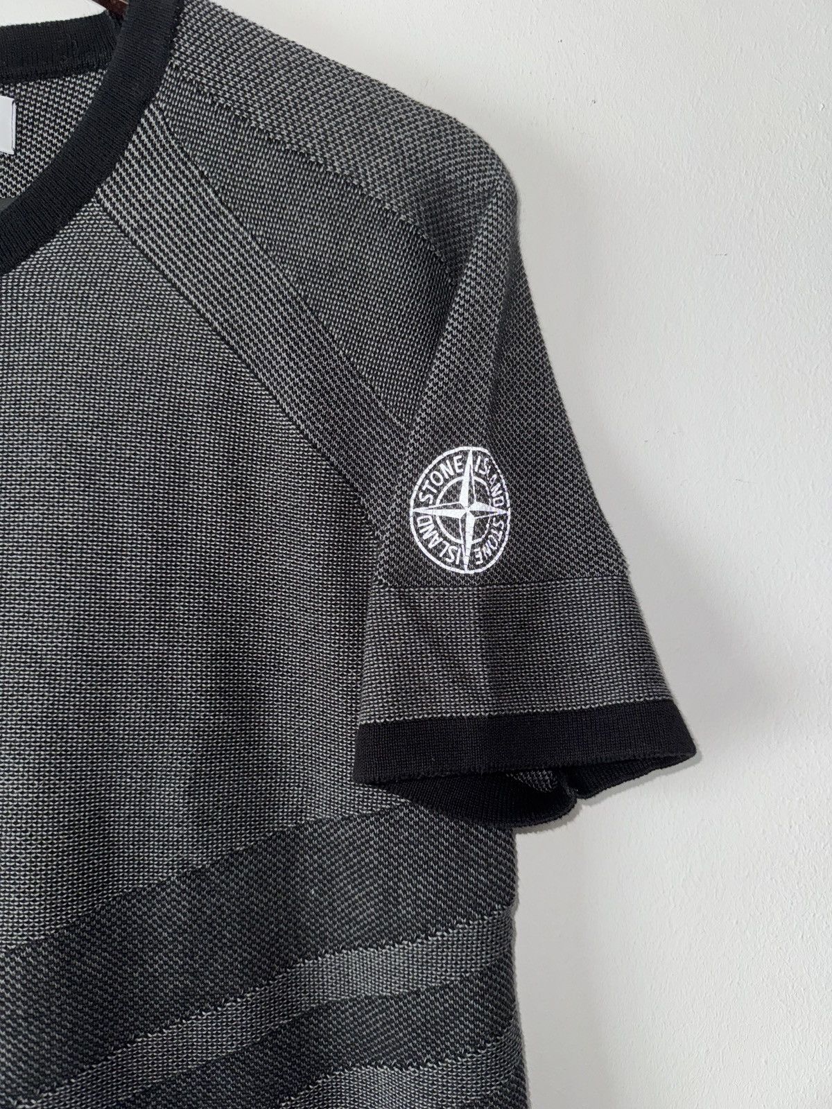 Stone Island 🔥🔥 Stone Island 3D Print Knitted T-Shirt Size US L / EU 52-54 / 3 - 4 Thumbnail