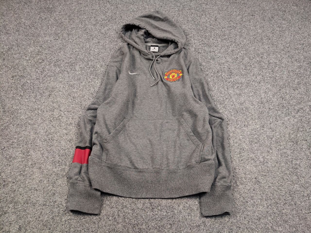 Nike Vintage Nike x Manchester United Logo Gray Hoodie Size US M / EU 48-50 / 2 - 2 Thumbnail