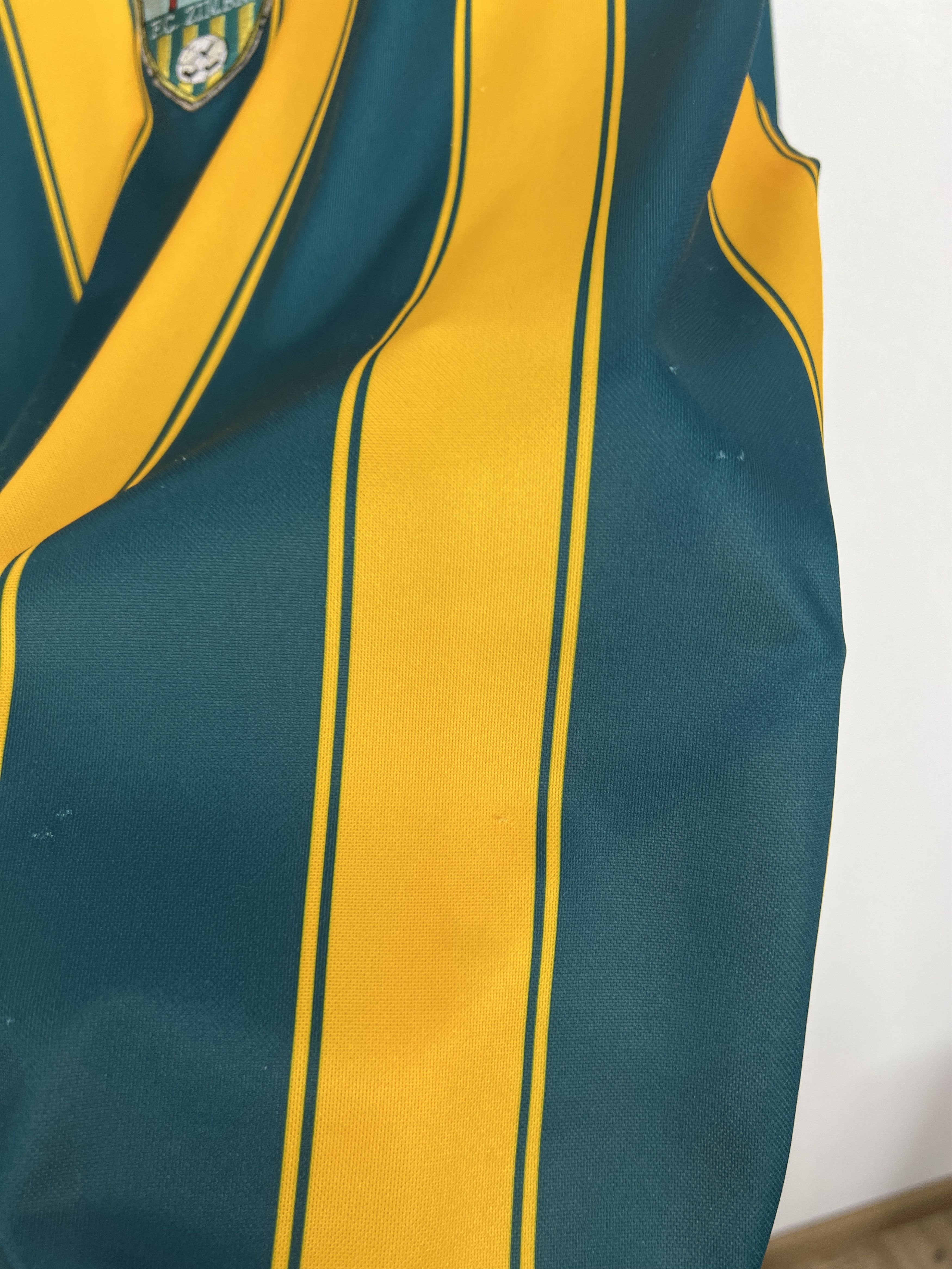 Adidas FC Zimbru Chisinau Home football shirt 1997 Adidas #10 Size US XXL / EU 58 / 5 - 8 Thumbnail