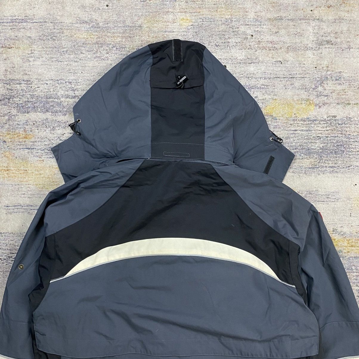 Oakley Oakley snowboard jacket Size US M / EU 48-50 / 2 - 11 Thumbnail