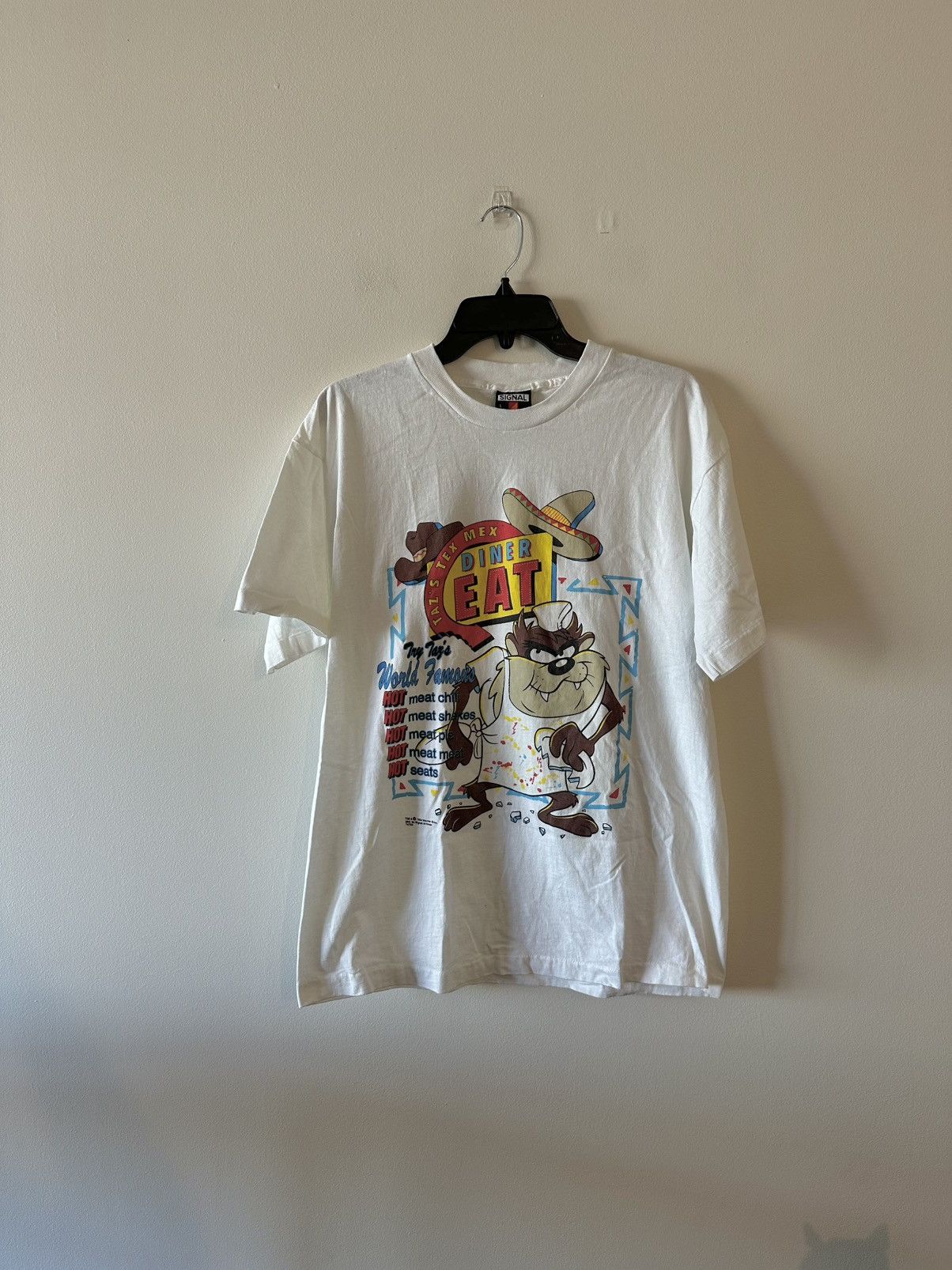 Vintage Vintage Looney Tunes Taz Tee Shirt Tex Mex Hot 1994 90s L Size US L / EU 52-54 / 3 - 1 Thumbnail