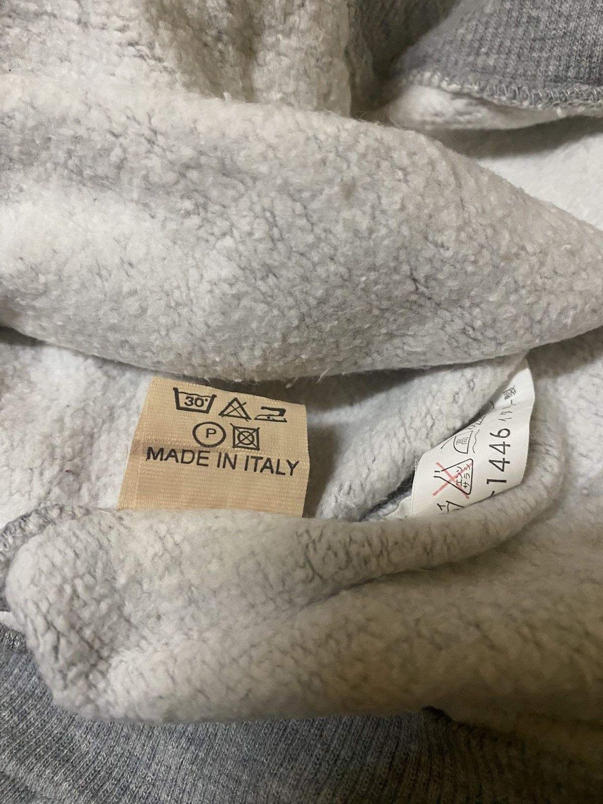 Fendi Vintage 90s Fendi Spellout Big Logo Sweatshirt Size US L / EU 52-54 / 3 - 5 Thumbnail