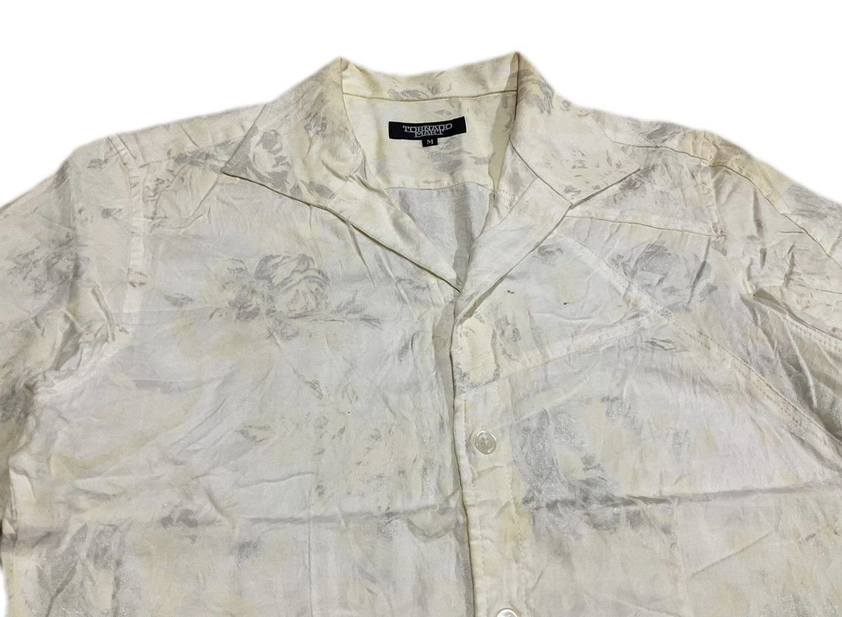 If Six Was Nine × Japanese Brand × Tornado Mart 🔥Sick Y2K Tornado Mart Shirt Floral Embossed Size US S / EU 44-46 / 1 - 2 Thumbnail
