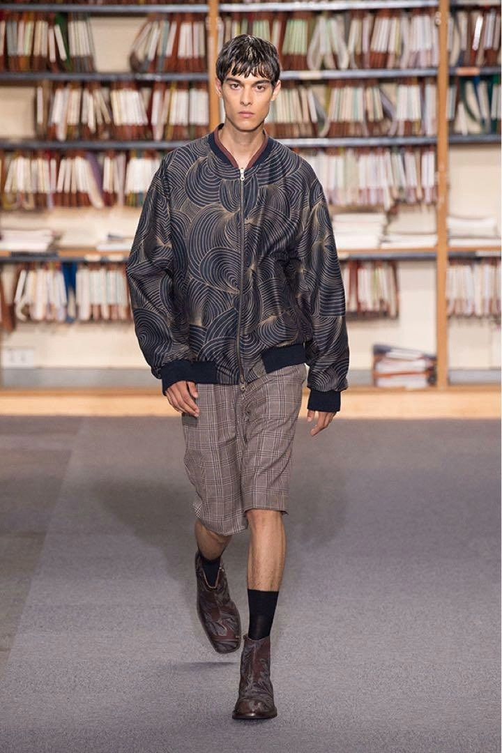 Dries Van Noten Dries van noten Embroidered belted jacket Nextarrow-2412 Size US S / EU 44-46 / 1 - 1 Thumbnail