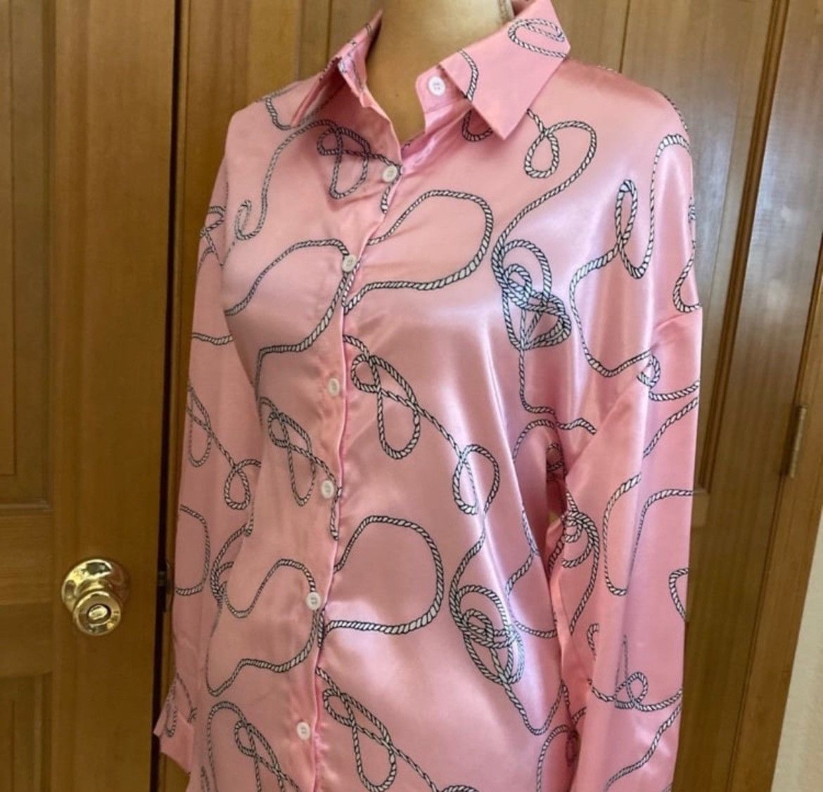 Designer × Other NWT, Gorgeous Pink Lavishly Paris Women’s Chainlink Blouse Size S / US 4 / IT 40 - 9 Thumbnail