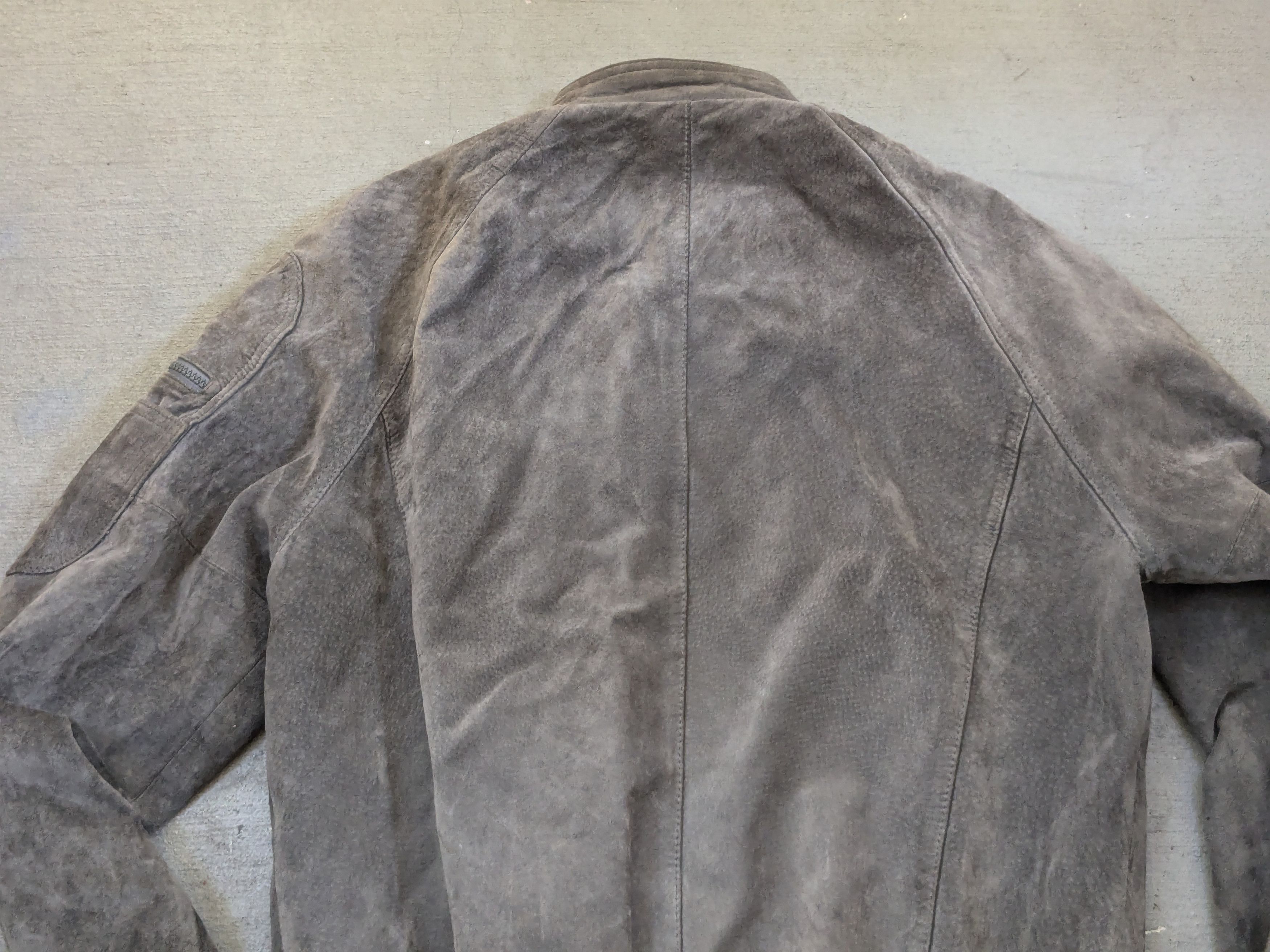 Saks Fifth Avenue Vintage Sak's Fifth Avenue Suede Jacket Gray 42 Large Bomber Size US L / EU 52-54 / 3 - 11 Thumbnail