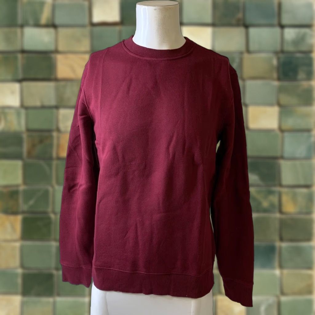 BANANA REPUBLIC Classic Fleece Sweatshirt Men's Size M Bright Wine Red Crew Neck Long Sleeve Solid Cotton Blend Classic Fit Sweatshirt