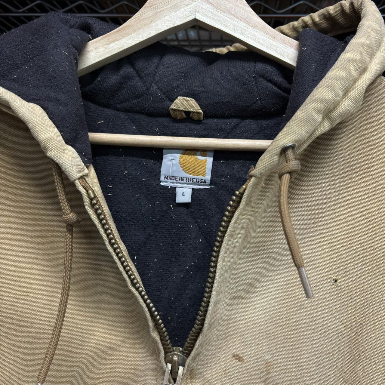 Carhartt THRASHED 2000s tan carhartt active jacket Size US L / EU 52-54 / 3 - 3 Thumbnail