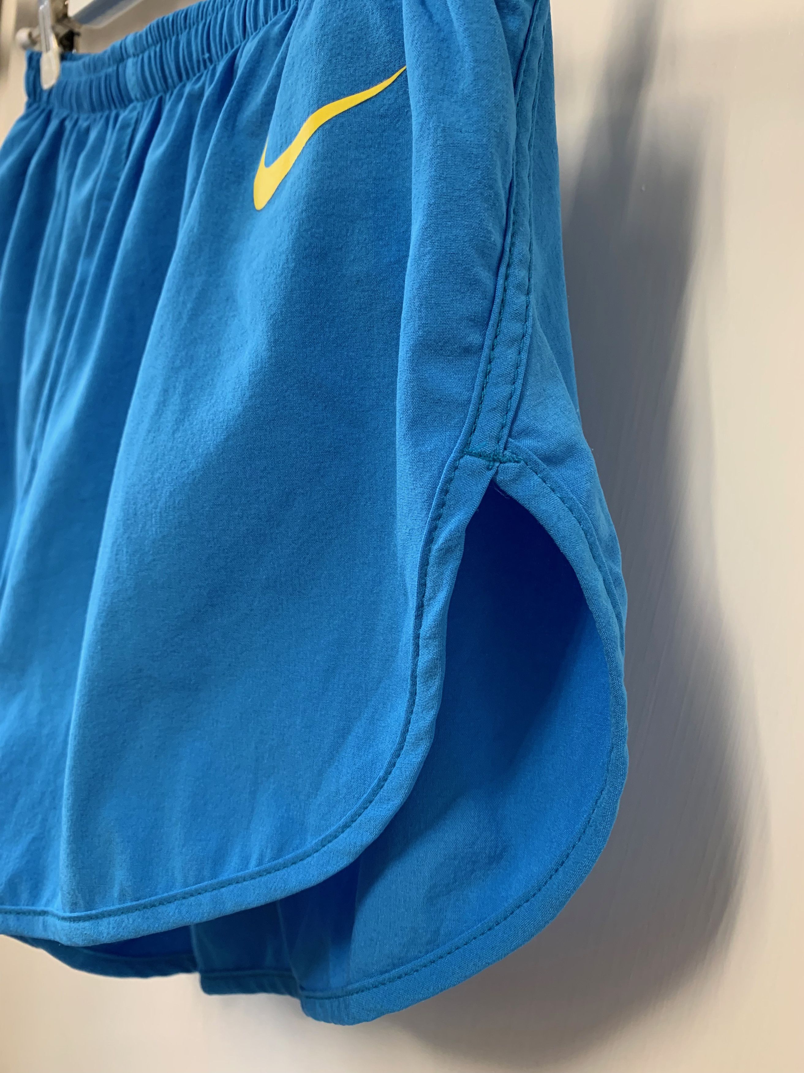 Nike NIKE NIKE SHORTS SIZE -S NEW! MADE IN USA!!! Size US 30 / EU 46 - 4 Thumbnail