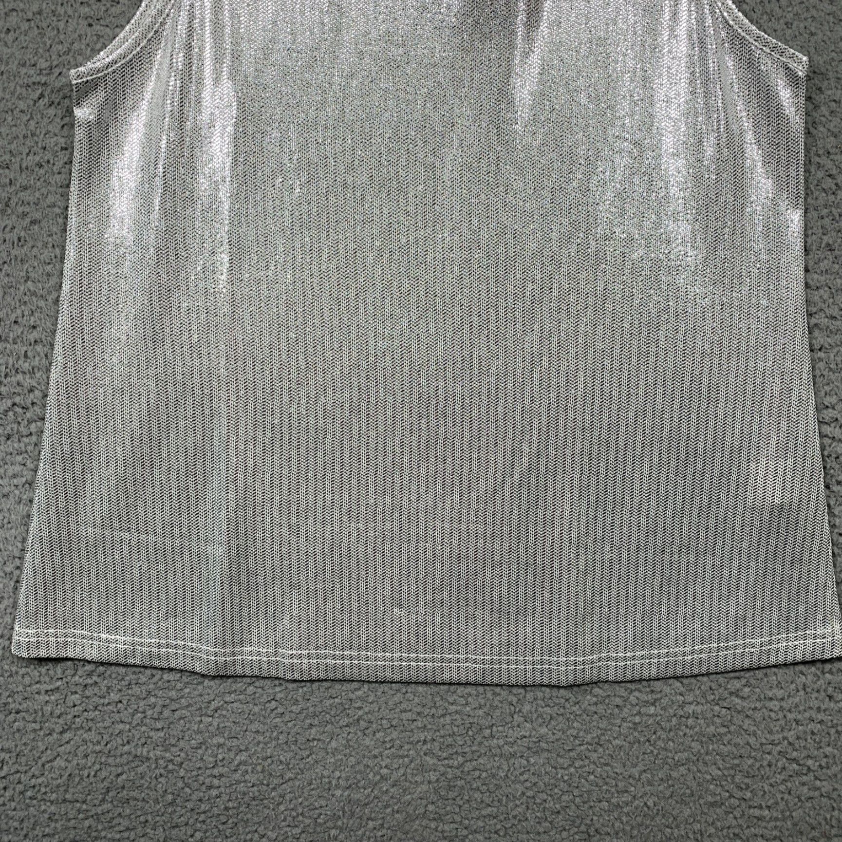Vintage Allegra K Top Women's M White Silver Shiny 1 Button Closure Machine Washable Tank Blended Polyester Spandex Size M / US 6-8 / IT 42-44 - 3 Thumbnail