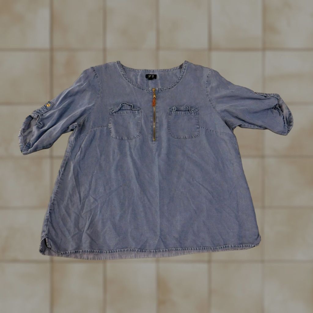 Jones New York Jones New York blouse Womens XL blue denim zip pocket Cap Sleeve V-Neck 3/4 Sleeve Regular Stretch Pockets Classic Size XL / US 12-14 / IT 48-50 - 1 Thumbnail