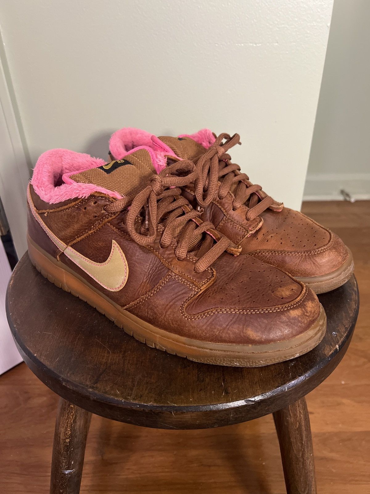 Nike Nike SB Dunk Gibson Size US 12 / EU 45 - 1 Thumbnail