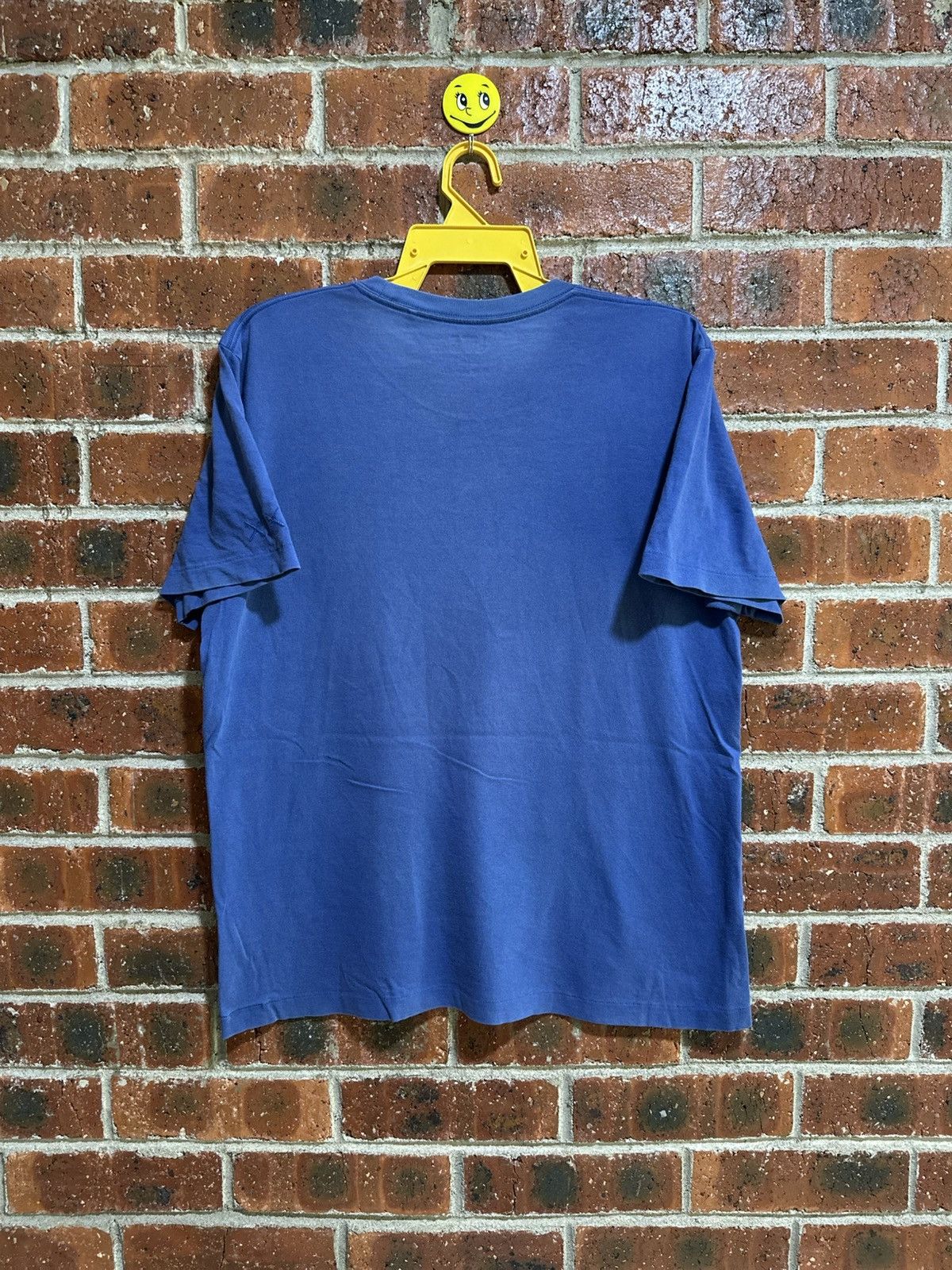 Kaws × Uniqlo × Vintage Vintage Uniqlo X Kaws Sun Faded Tee Size US L / EU 52-54 / 3 - 5 Thumbnail