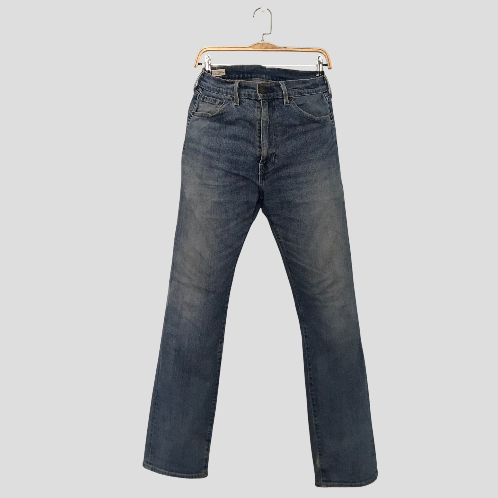 Levi's Vintage Y2K Levi’s 505 Bootcut Straight Leg Faded Jeans Size 33" - 1 Thumbnail