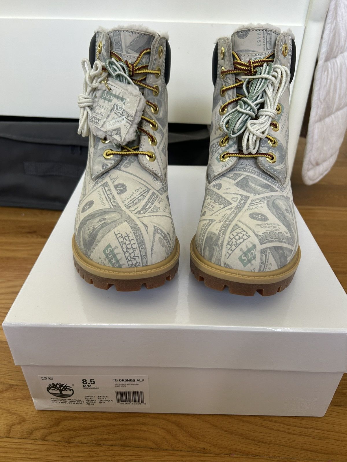 Supreme × Timberland Supreme Timberland Boots 8.5M | Grailed