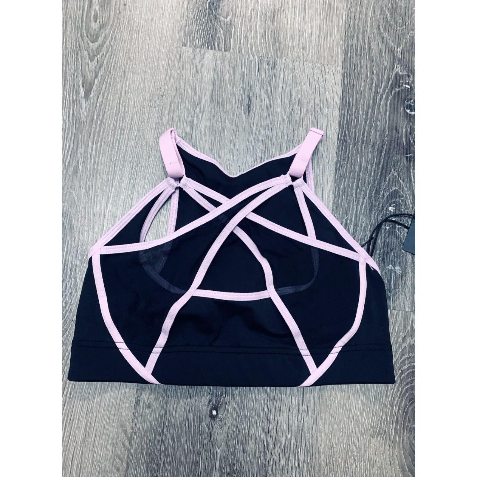 Vintage NWT Savage x Fenty Rihanna Black Sports Bra Gym Top Workout Women’s Size M Size M / US 6-8 / IT 42-44 - 3 Thumbnail