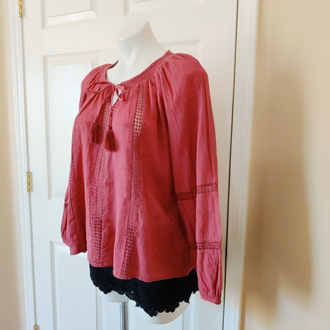 American Eagle Outfitters Lace inset boho top sz M Size M / US 6-8 / IT 42-44 - 3 Thumbnail