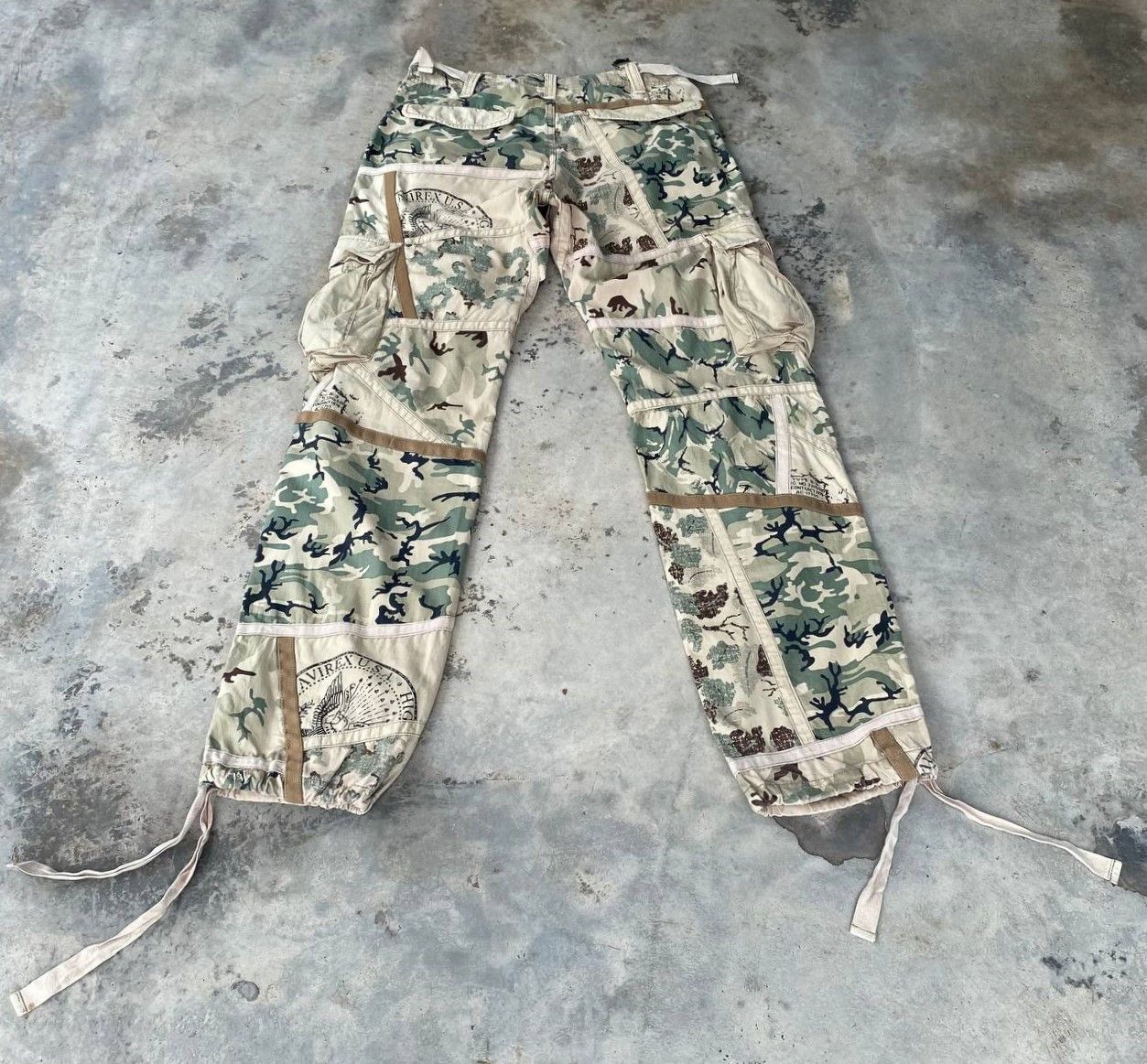 Avirex RARE AVIREX CARGO PANELLED CAMO SPLIT DESIGN ROPE ANKLE Size US 29 - 1 Thumbnail