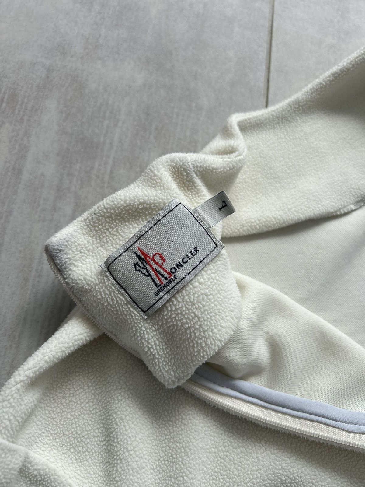 Moncler Grenoble Moncler Grenoble Fleece Sweatshirt Women Size L Size L / US 10 / IT 46 - 13 Thumbnail
