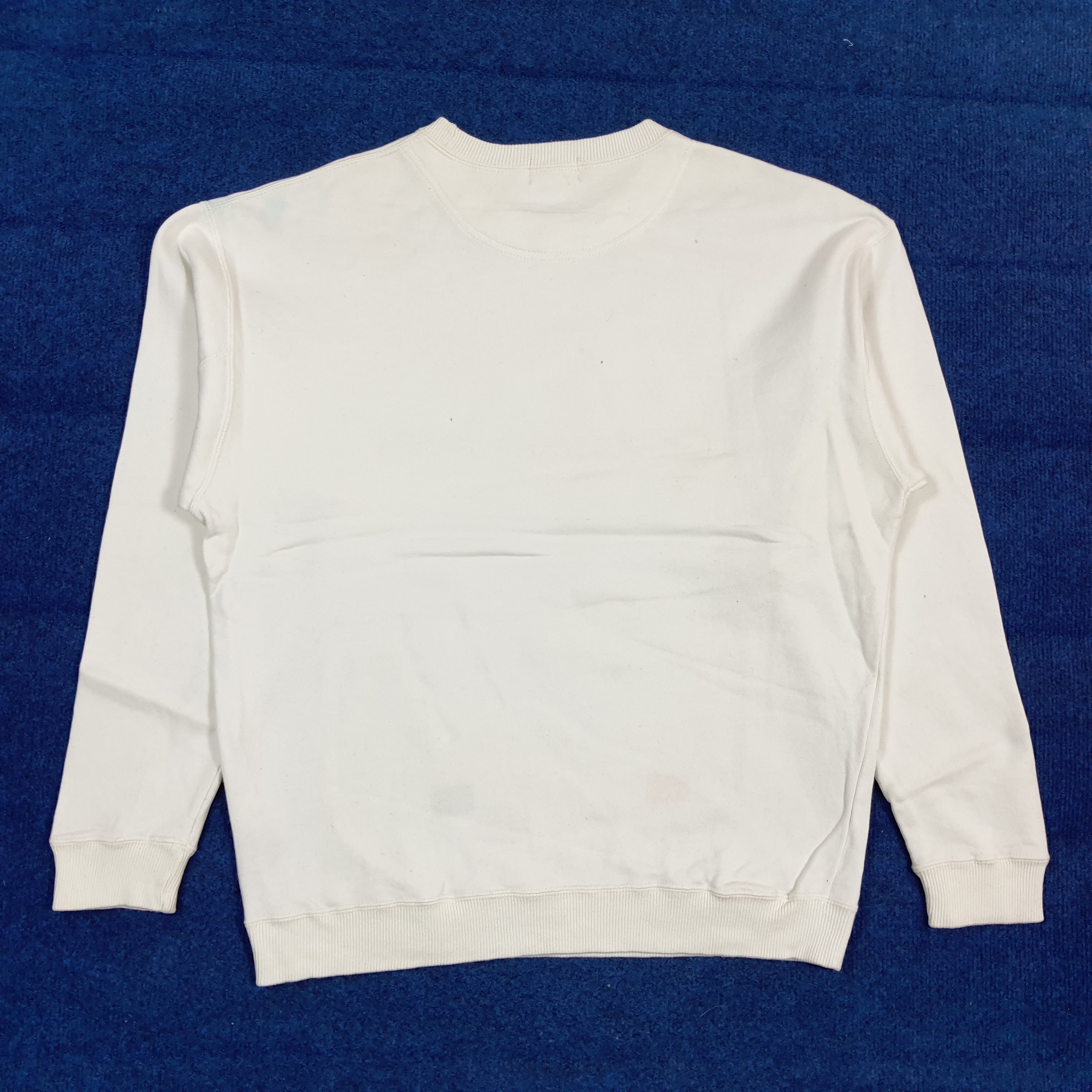 Calvin Klein Vintage Calvin Klein Jeans White Pullover C295N5 Size US M / EU 48-50 / 2 - 3 Thumbnail