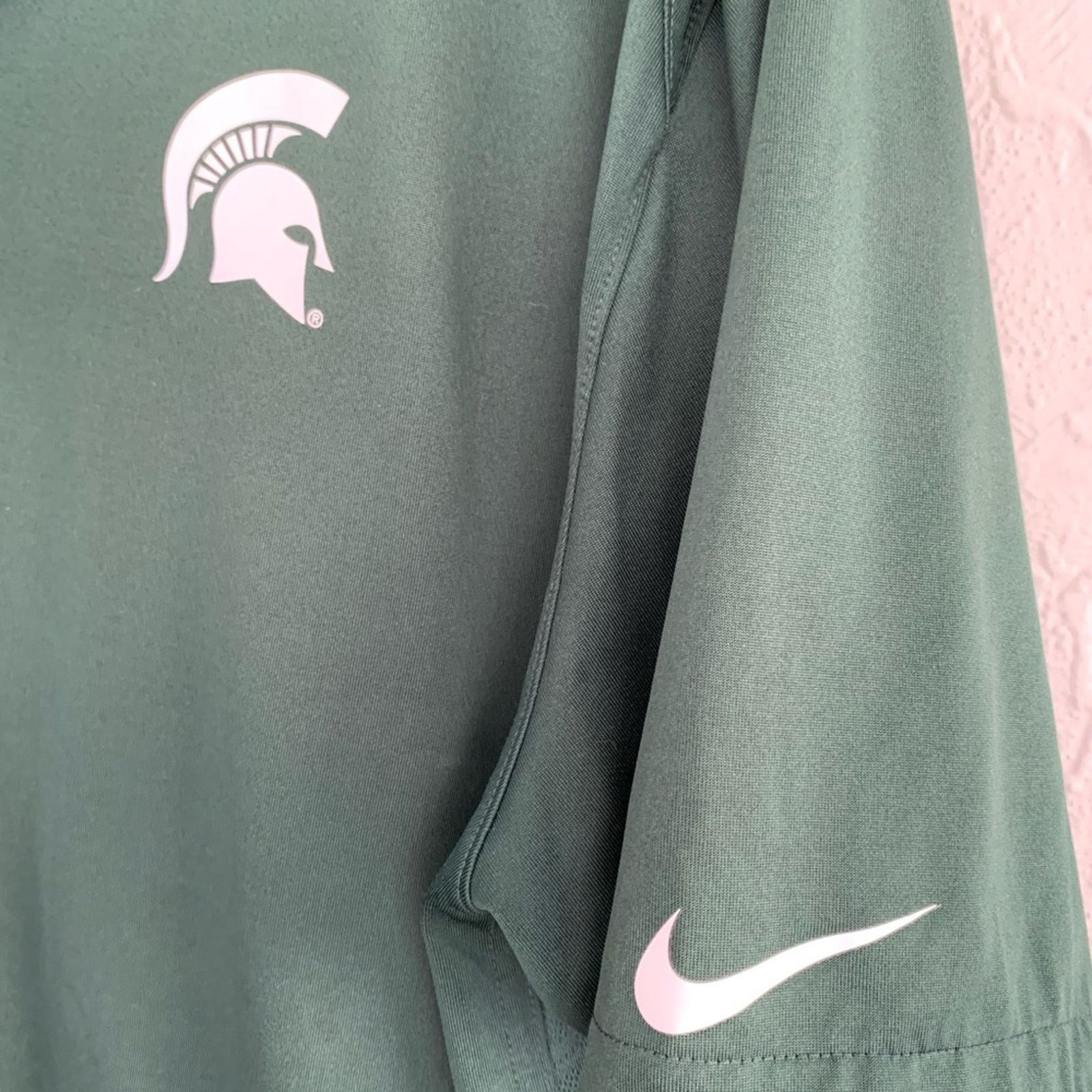 Nike MICHIGAN STATE SPARTANS BASKETBALL FOOTBALL & NIKE POLO LOT Size US XL / EU 56 / 4 - 6 Thumbnail