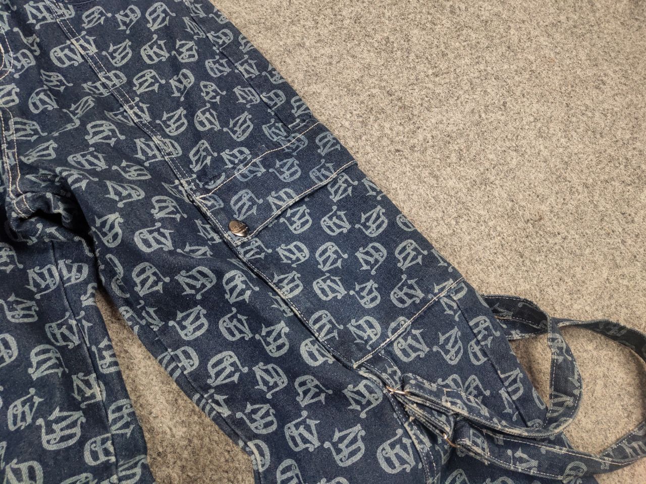 Vintage × Von Dutch Vintage Von Dutch Y2K Print Cargo Baggy Bomdage Jeans Size US 30 / EU 46 - 9 Thumbnail