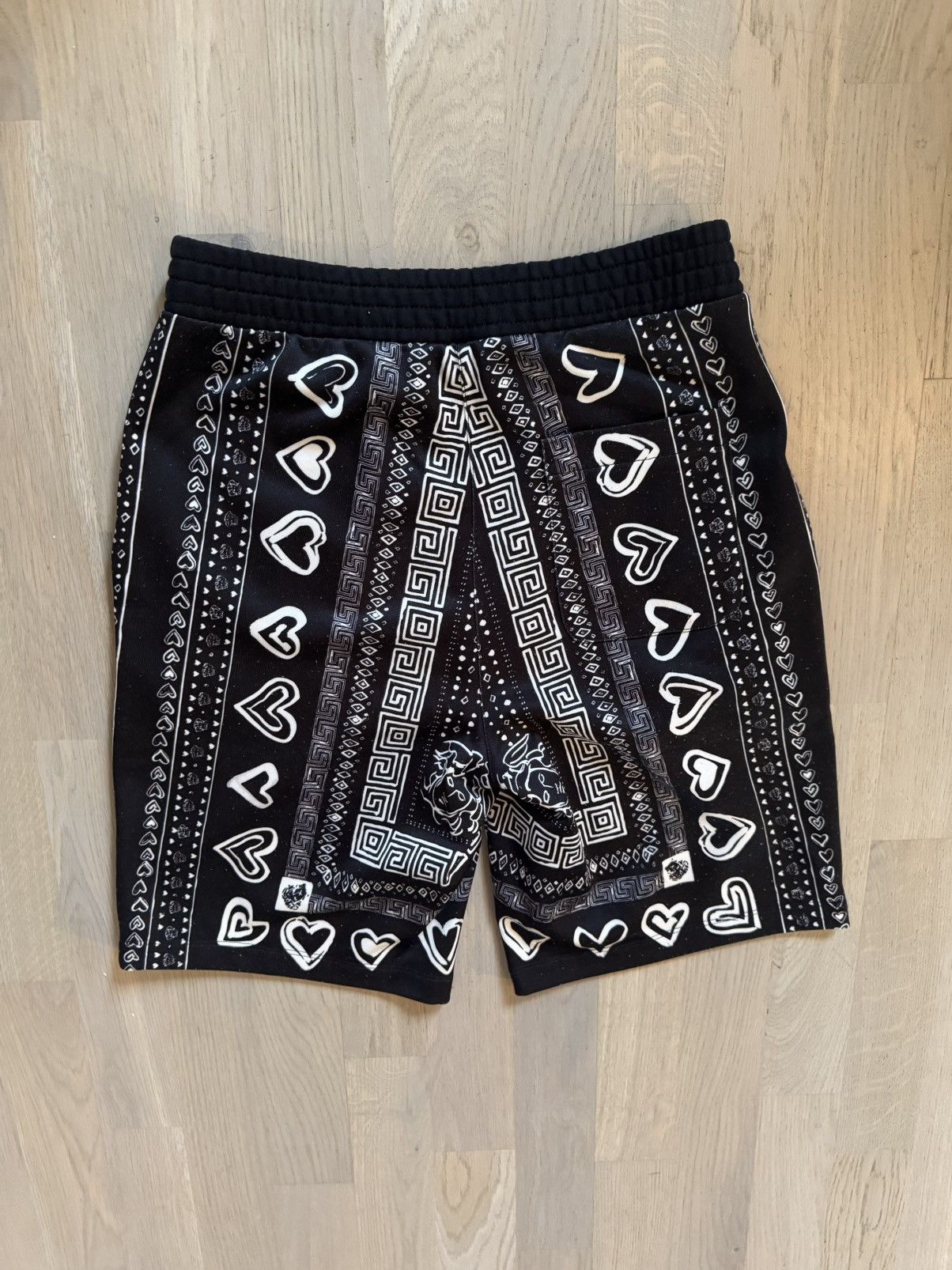 Versace VERSACE shorts STUDY REAL TAPE MEASUREMENTS IN PHOTOS sz S Size US 30 / EU 46 - 7 Thumbnail