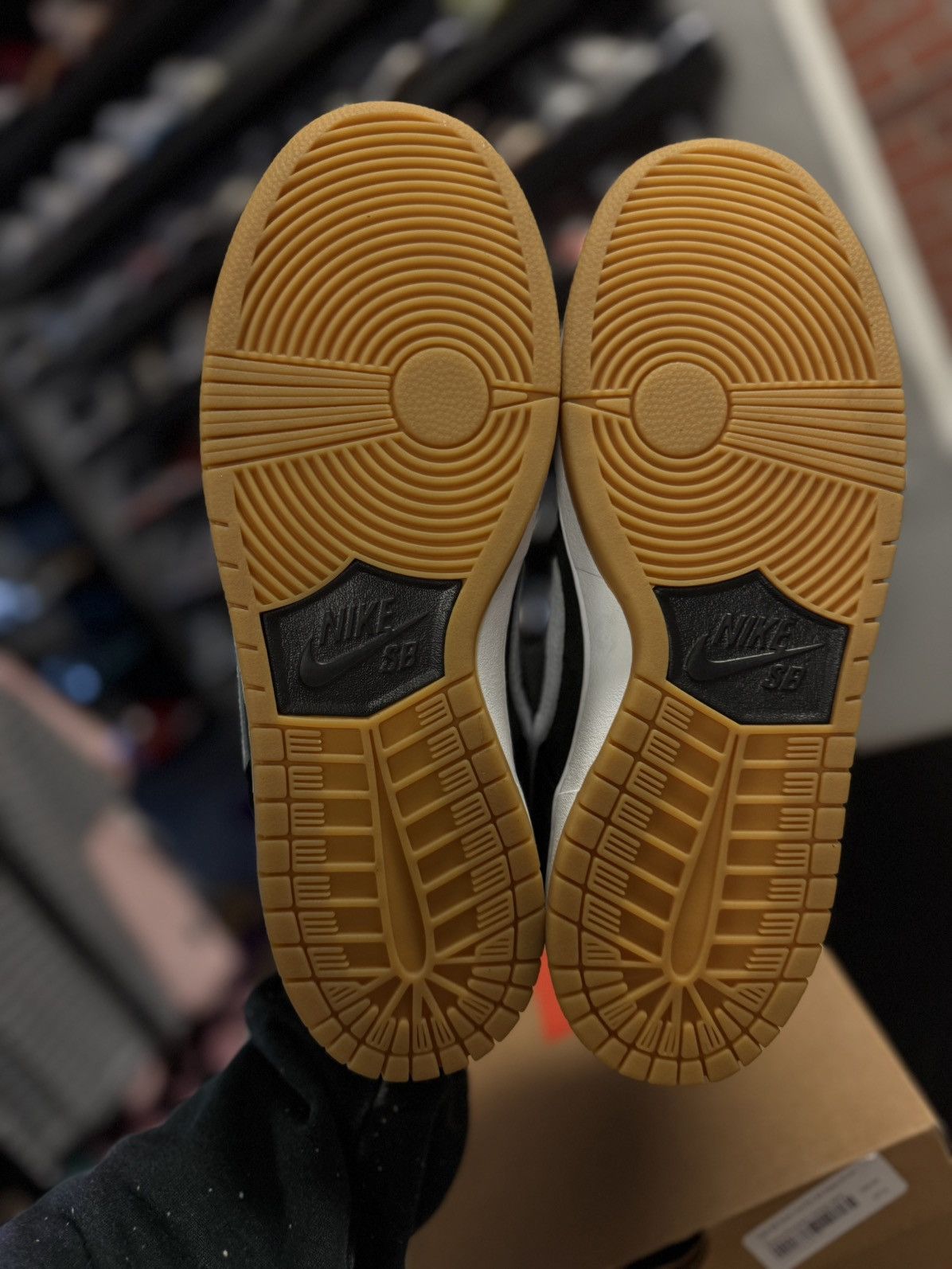 Nike Mens Size 11 - Nike SB Dunk Low Pro Black Gum Orange Label Size US 11 / EU 44 - 12 Thumbnail