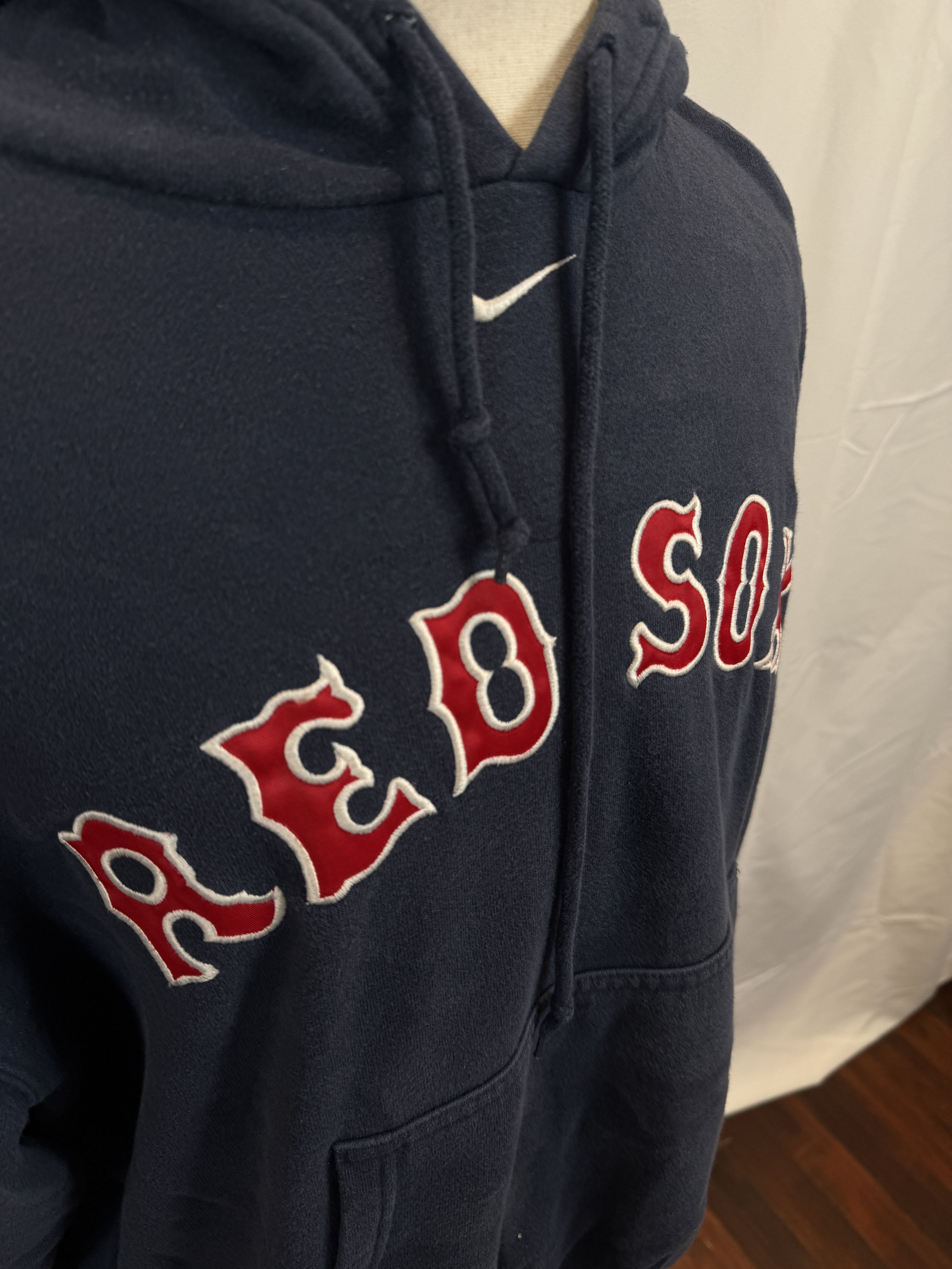 Nike Vintage Nike Red Sox Hoodie Size US M / EU 48-50 / 2 - 3 Thumbnail