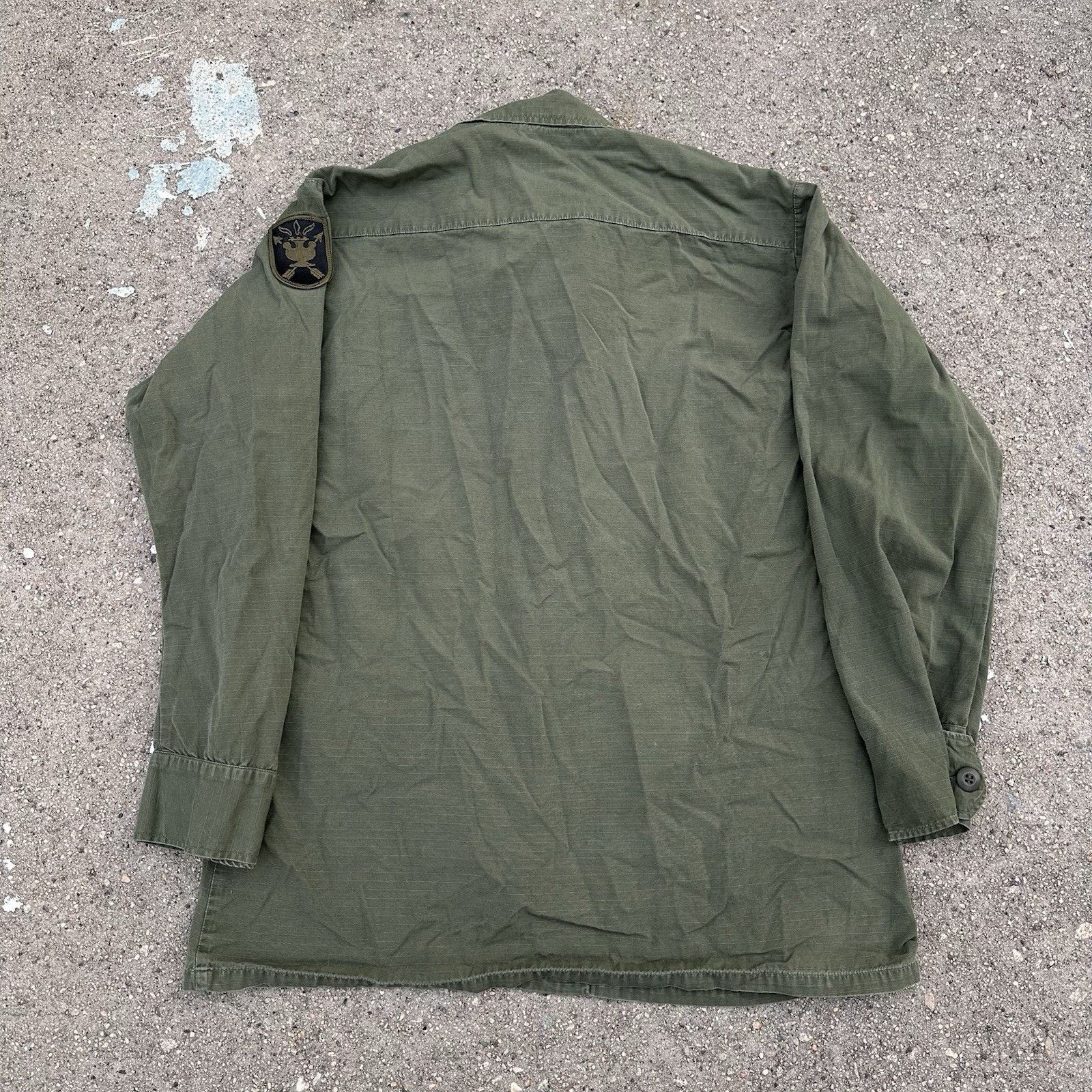 Vintage Vintage 60s OG-107 Rip Stop Poplin Slant Pocket Coat Vietnam Size US S / EU 44-46 / 1 - 3 Thumbnail