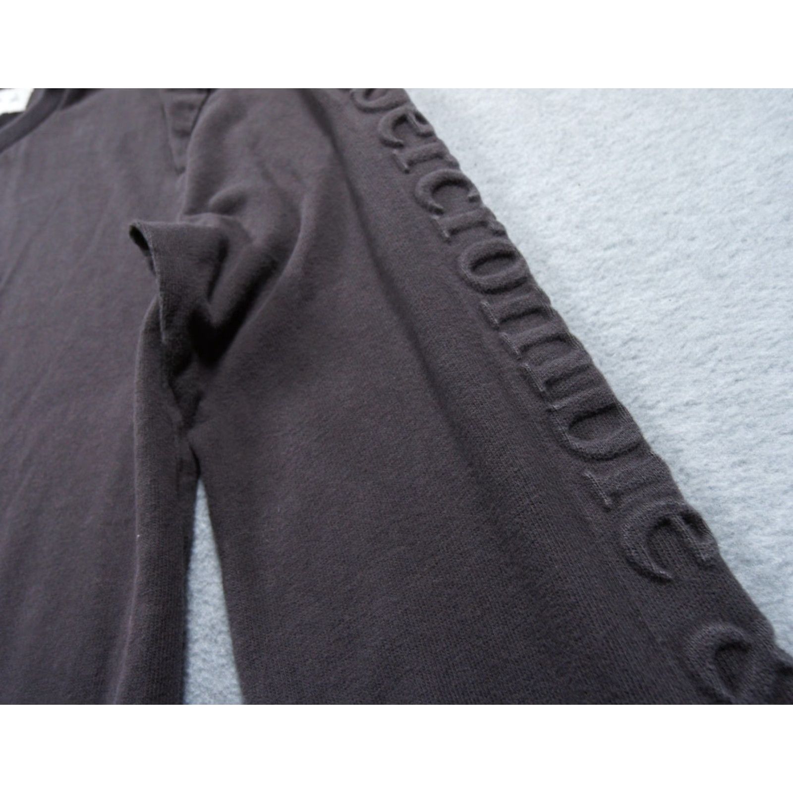 Abercrombie & Fitch Abercrombie & Fitch Shirt Mens Small Gray Long Sleeve Ribbed Knit Spellout Logo Size US S / EU 44-46 / 1 - 3 Thumbnail