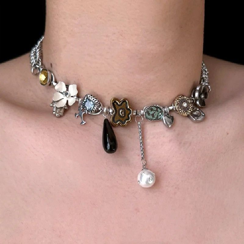 Jewelry × Vintage Punk Bramble Rose Choker Necklace Size ONE SIZE - 4 Thumbnail