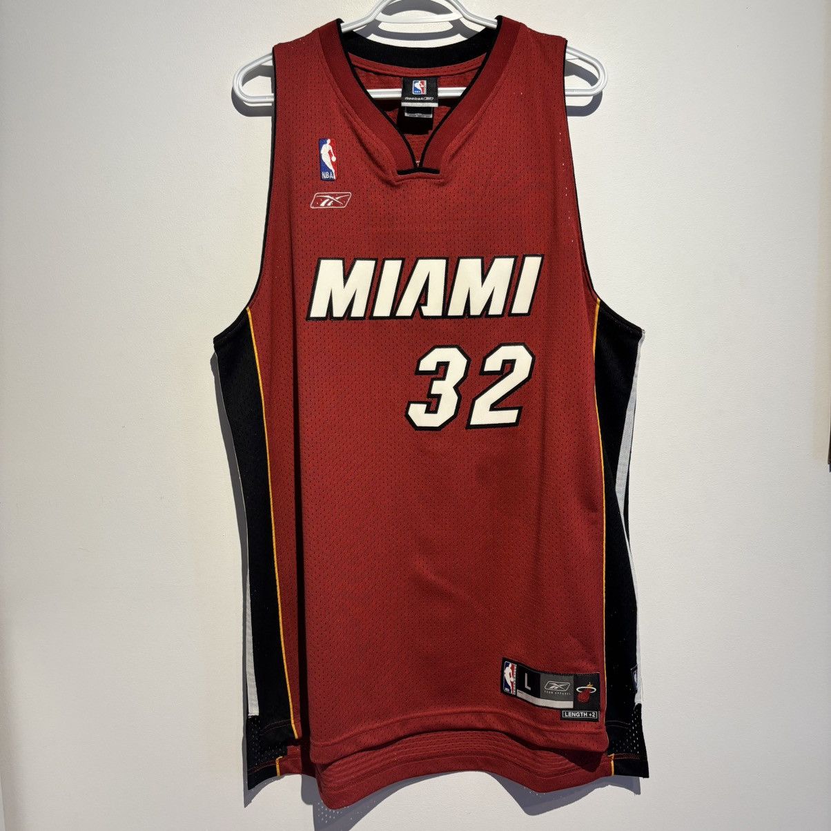 NBA Shaquille O'Neal Miami Heat Swingman Jersey Reebok NBA Red Size US L / EU 52-54 / 3 - 1 Thumbnail