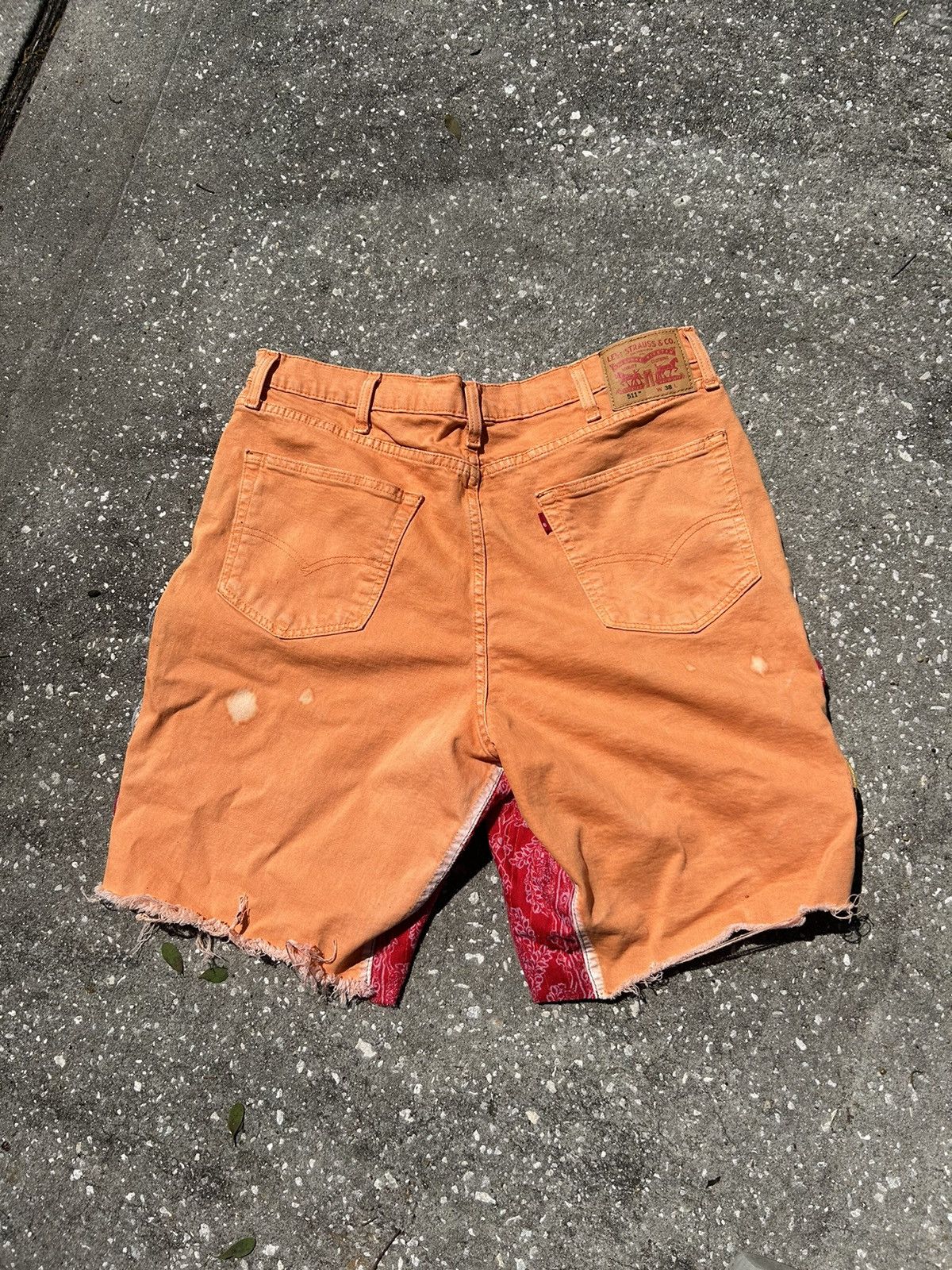 Levi's 1/1 Your World space launch patchwork orange Levi’s shorts Size US 38 / EU 54 - 5 Thumbnail