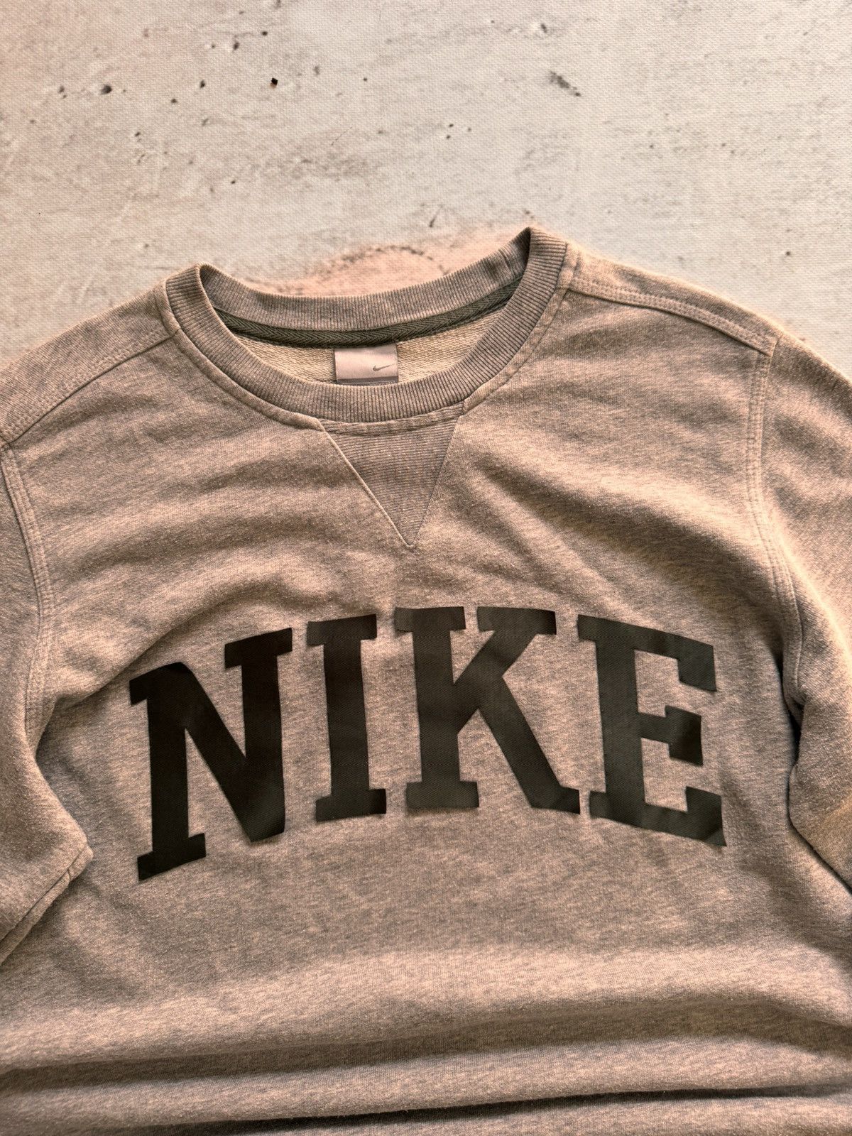 Nike × Vintage NIKE VINTAGE CENTER LOGO OVERSIZE BOXY SWEATSHIRT Size US S / EU 44-46 / 1 - 4 Thumbnail