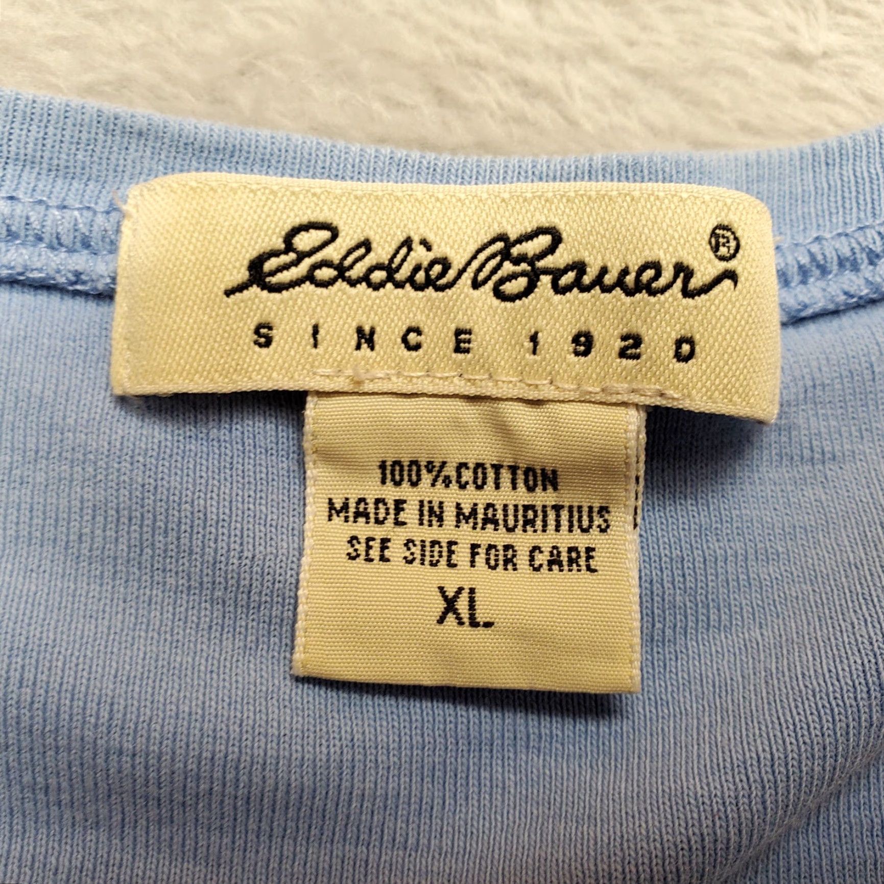 Eddie Bauer Eddie Bauer Shirt Women XL Blue 100% Cotton Short Sleeve Summer Camp Casual V-Neck Boy? Mens Womens Size XL / US 12-14 / IT 48-50 - 5 Thumbnail