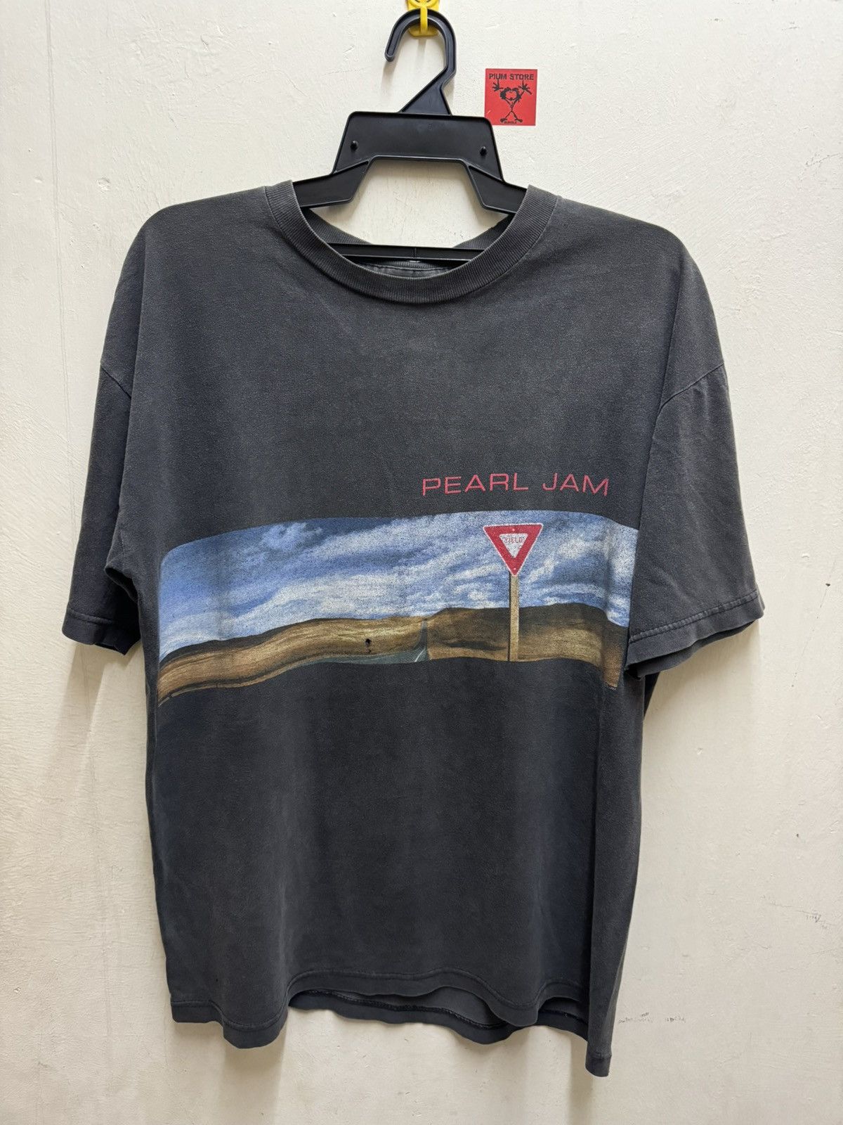 Band Tees Vintage Pearl Jam Size US L / EU 52-54 / 3 - 1 Thumbnail