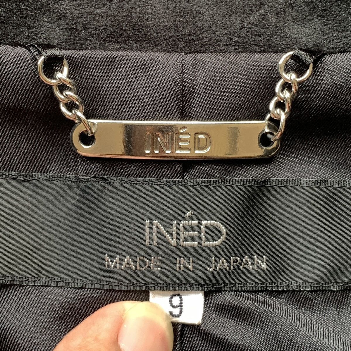 Yohji Yamamoto INED by Yohji Yamamoto Velvet Black Blazer Japan Brand Size US S / EU 44-46 / 1 - 4 Thumbnail