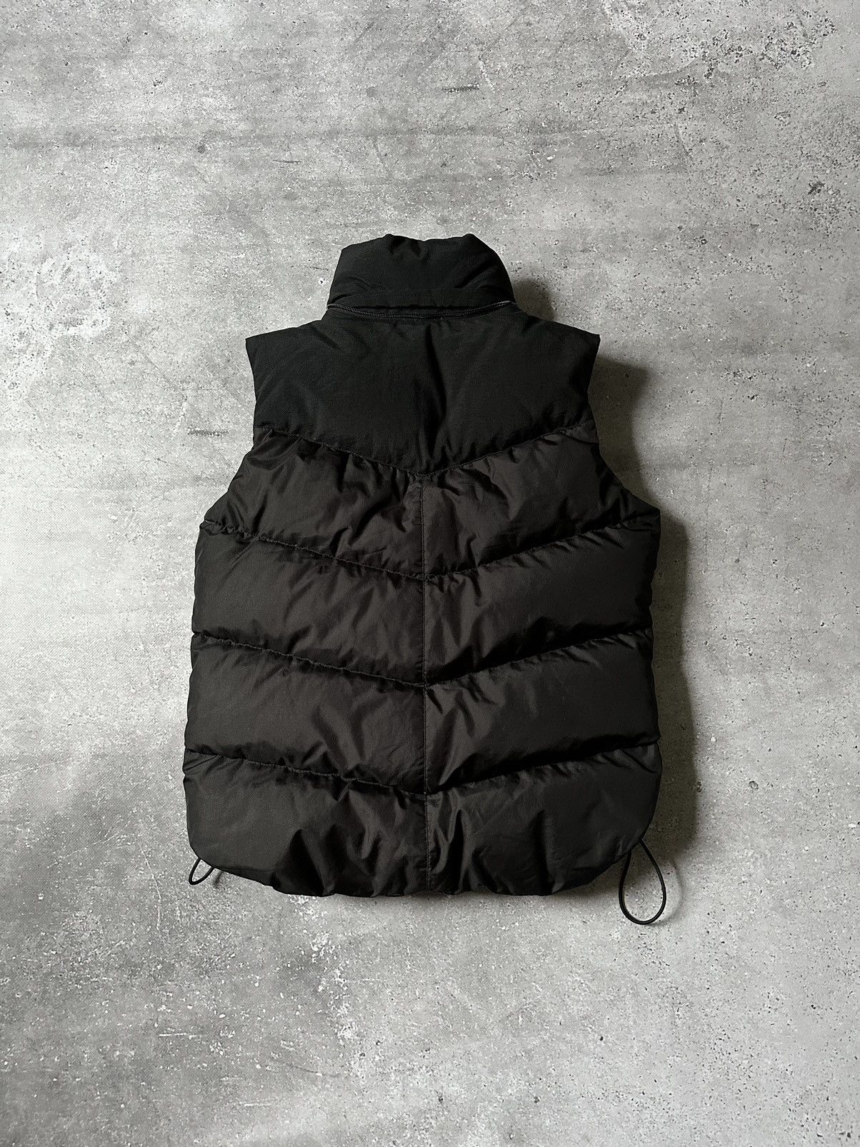 Nike × Vintage Vintage Y2K Nike Women’s Puffer Vest Jacket Size US S / EU 44-46 / 1 - 7 Thumbnail