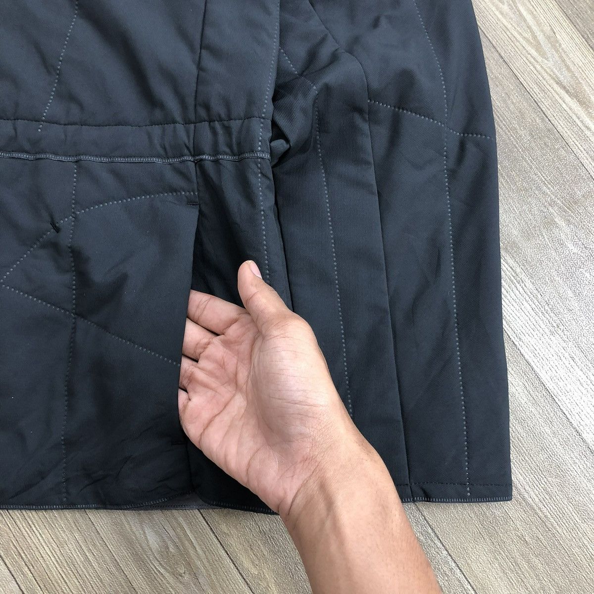 Issey Miyake Vintage Pleats Please Issey Miyake Quilted Polyester Jacket Size US L / EU 52-54 / 3 - 12 Thumbnail