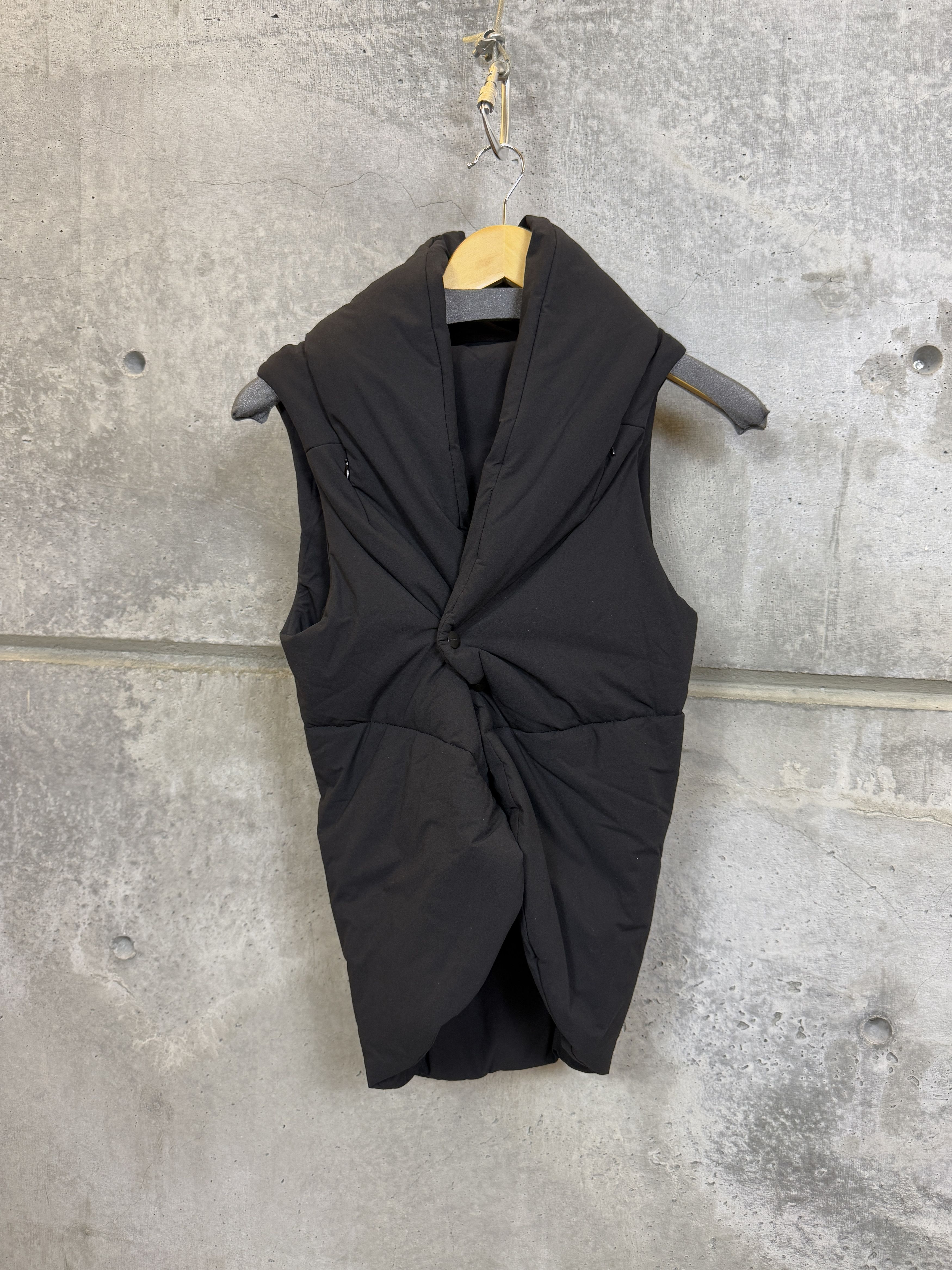 Hyein Seo $390 Hyein Seo Size 2 Origami Bag Vest Size M / US 6-8 / IT 42-44 - 7 Thumbnail