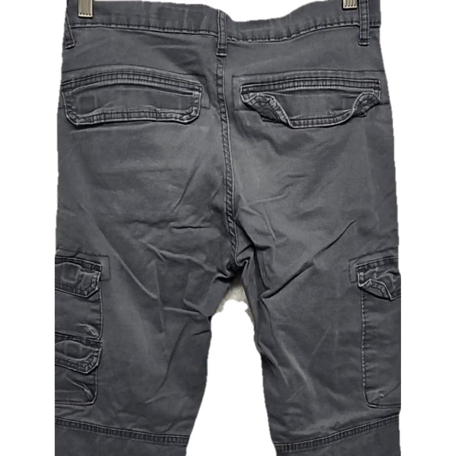 Wrangler Wrangler Cargo Pants Gray Stretch Cotton Regular Taper 30x32 Men’s Regular Inseam 32” Zip Button Flat Front Canvas Logo Zipper Size US 30 / EU 46 - 5 Thumbnail