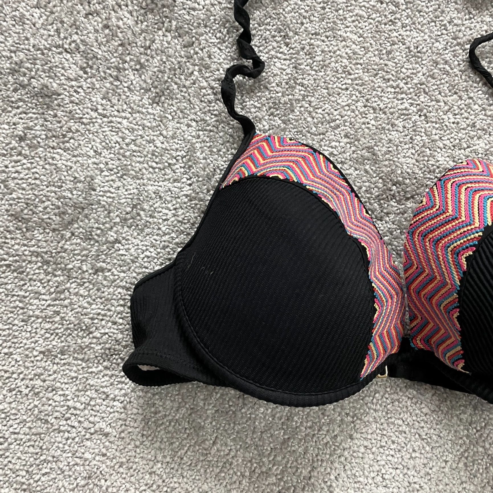 Vintage VINTAGE Shade & Shore Bikini Top Womens 38C Black Geometric Underwired Push Up Spaghetti Beach Size XS / US 0-2 / IT 36-38 - 3 Thumbnail