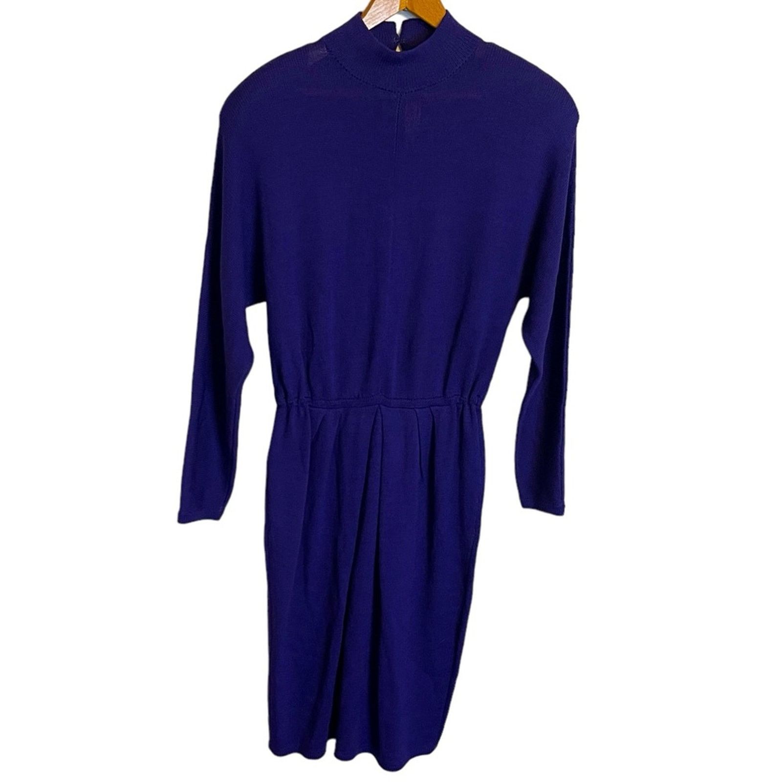 St. John St. John By Marie Gray Mock Neck Knit Midi Dress Size M / US 6-8 / IT 42-44 - 1 Thumbnail