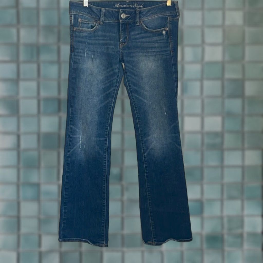 Vintage American Eagle Women’s Slightly Distressed Slim Bootcut Jeans 8 Blue Size 30" / US 8 / IT 44 - 1 Thumbnail
