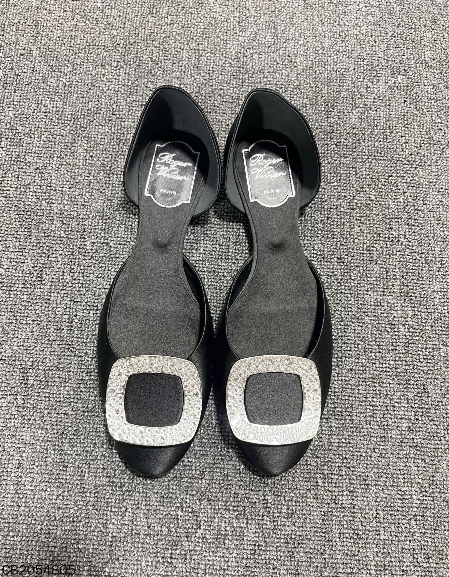 Roger Vivier Unused S 38 Flats