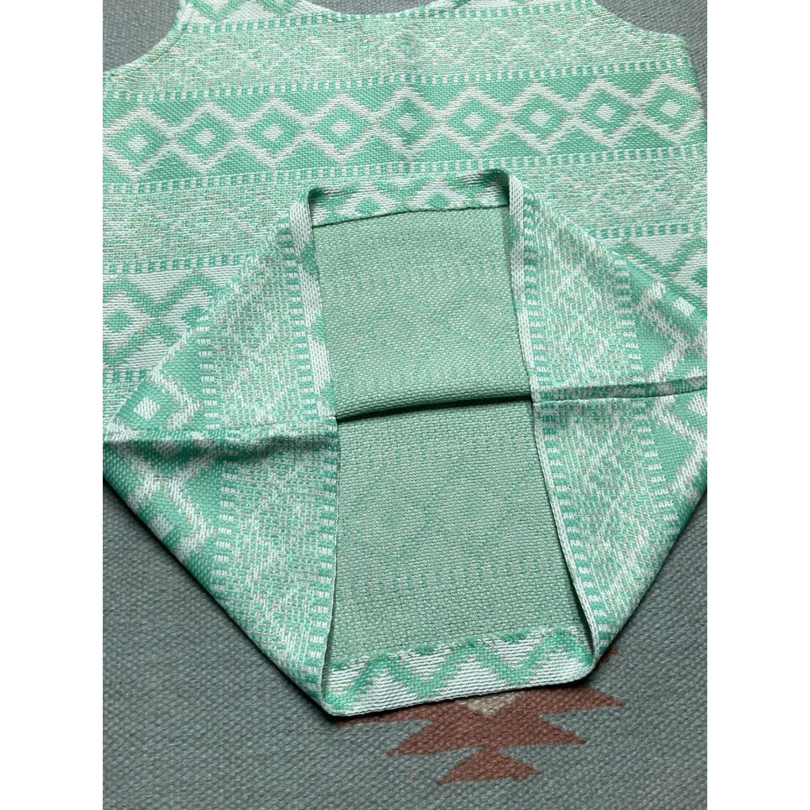 Vintage VINTAGE 70s tank top Sleeveless shirt Geometric Diamonds Polyester Knit Women 9/10 Medium Green Mens? Size M / US 6-8 / IT 42-44 - 5 Thumbnail