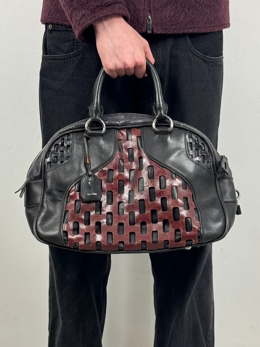 Miu Miu Miu Miu Black Burgundy Leather Bowling Bag Size ONE SIZE - 3 Thumbnail